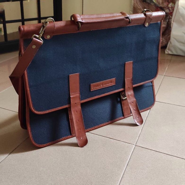 Vintage look messenger bag cross body sling bag, Men's Fashion, Bags