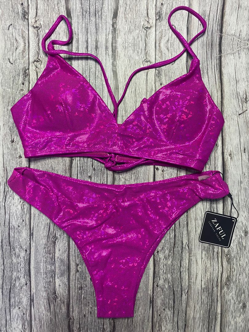 Zaful Pink Glitter Bikini Large, Women's Fashion, Swimwear, Bikinis & Swimsuits on Carousell