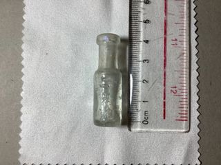 （分類：）位於 。 由 strangeru 提交（商品編號 1136921856，圖片 1）。簡介： 。