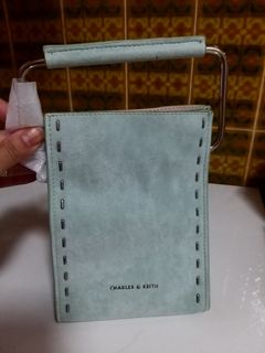 （分類：）位於 。 由 waterlongleg 提交（商品編號 1137002790，圖片 1）。簡介： 。