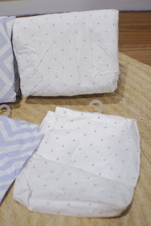 Crib mattress fitted sheets (Category: Cots & Cribs) located in Quezon City. Submitted by gabsj52 (Listing ID 1137029857, Image 3). Description: 52”x27-28” 🤍 Desired thickness of mattress 6-7” 🤍 *but could also be for lesser thickness kasi these are fitted sheets. 😊 300 each, take both for Php500 Well loooved 🤍 bought in US.