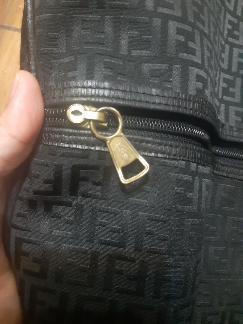 fendi zipper pull