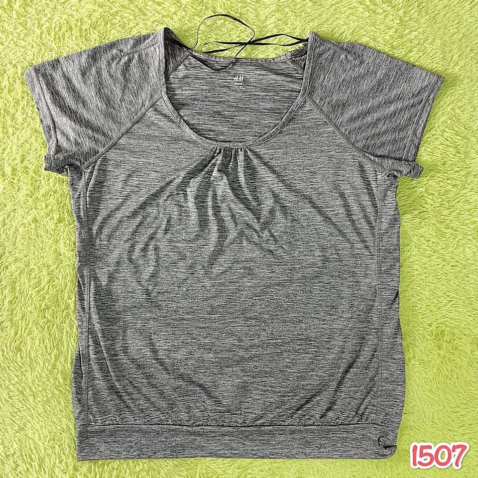 H\u0026M SPORT WOMEN ACTIVE GREY- TSHIRT 