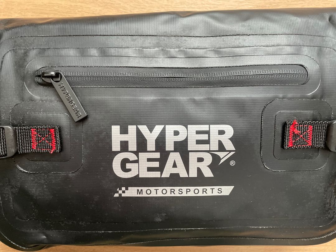 Hypergear pouch hotsell