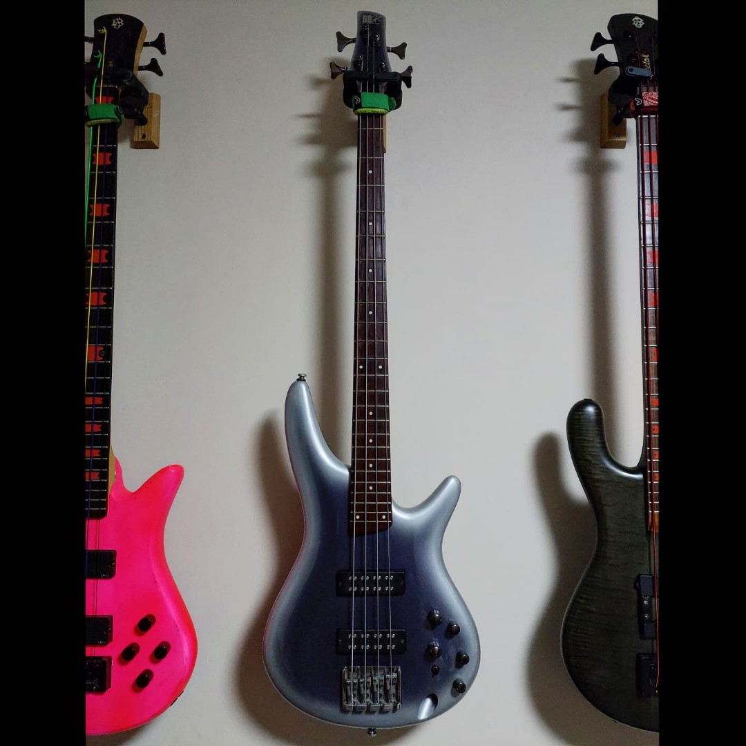 Ibanez sr300e shop night snow burst