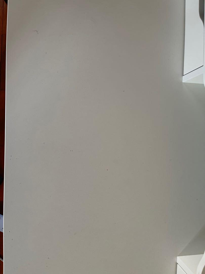 IKEA Study Table (Category: Tables & Sets) located in Singapore. Submitted by nrstrike (Listing ID 1136964770, Image 3). Description: Buyer arrange for transport .