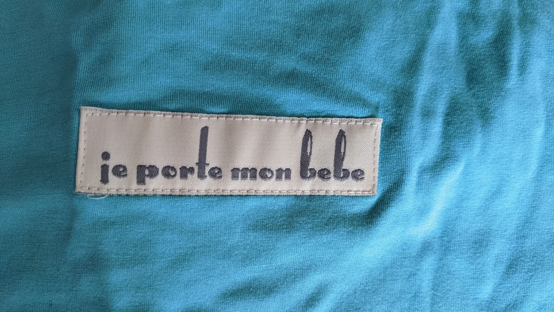 Je Porte Mon Bebe sling, Babies & Kids, Going Out, Carriers & Slings on Carousell