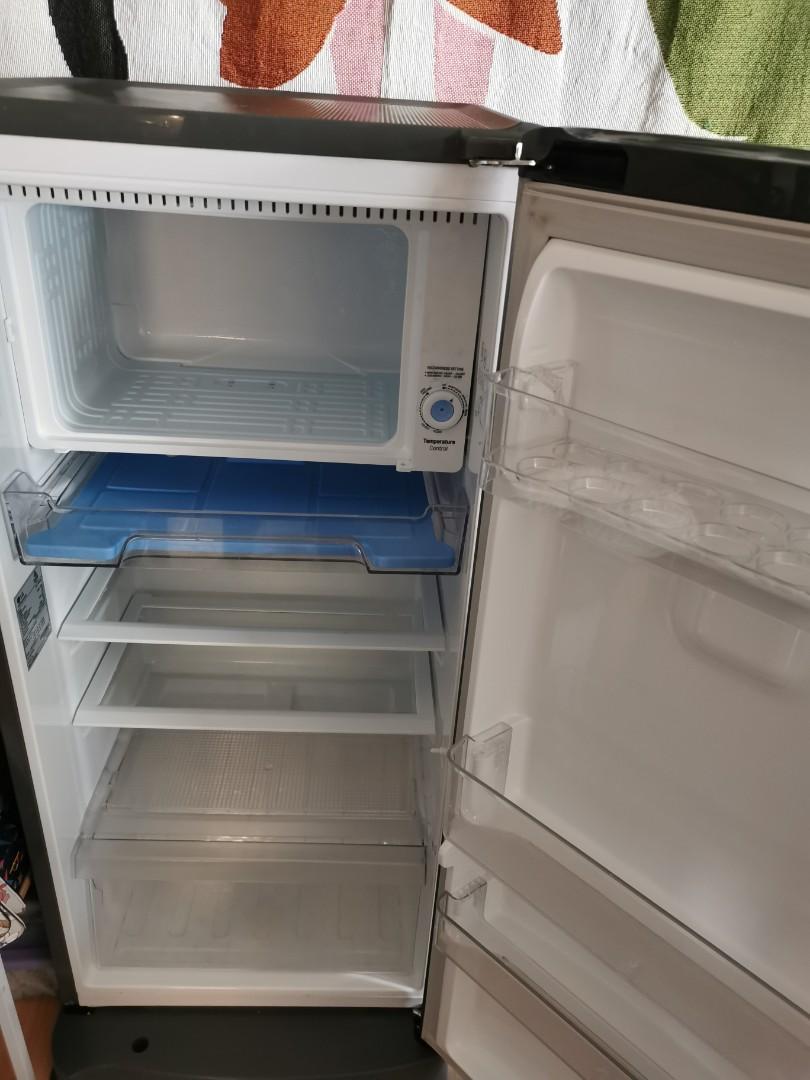 4 cubic foot shop refrigerator