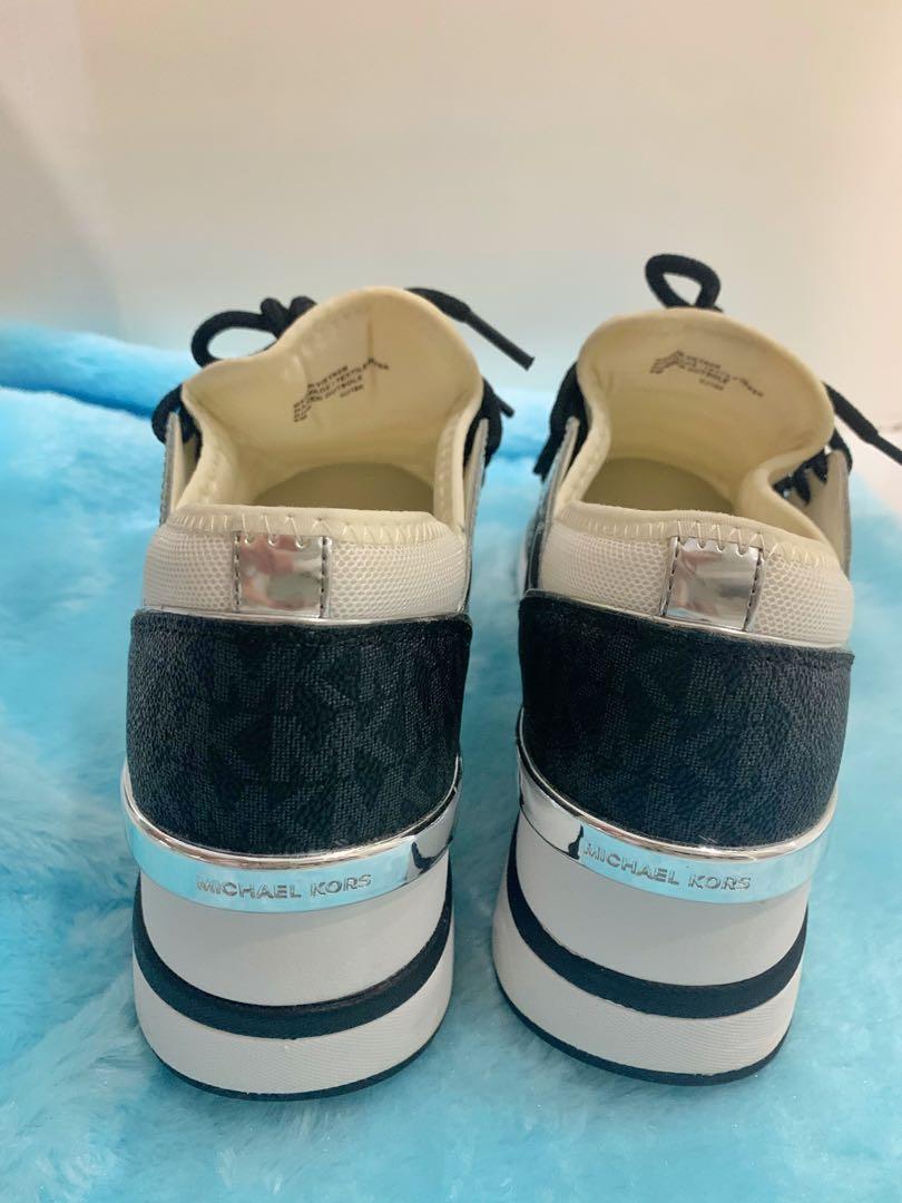 michael michael kors liv trainer signature logo sneakers