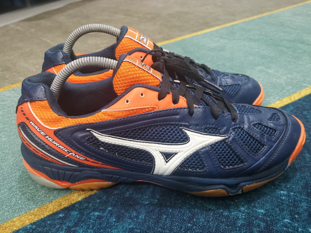 Mizuno wave online hurricane yellow