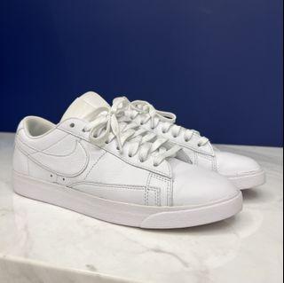 Nike小白鞋（女鞋/9成新）
