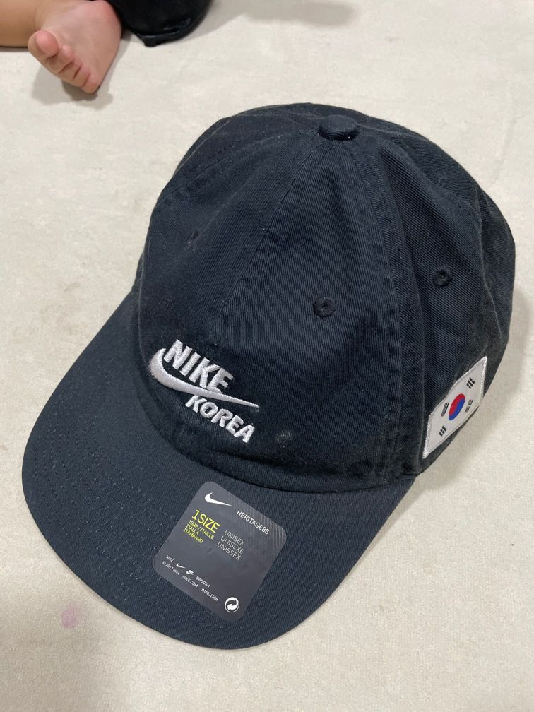 Nike Korea headgear, Men's Fashion 