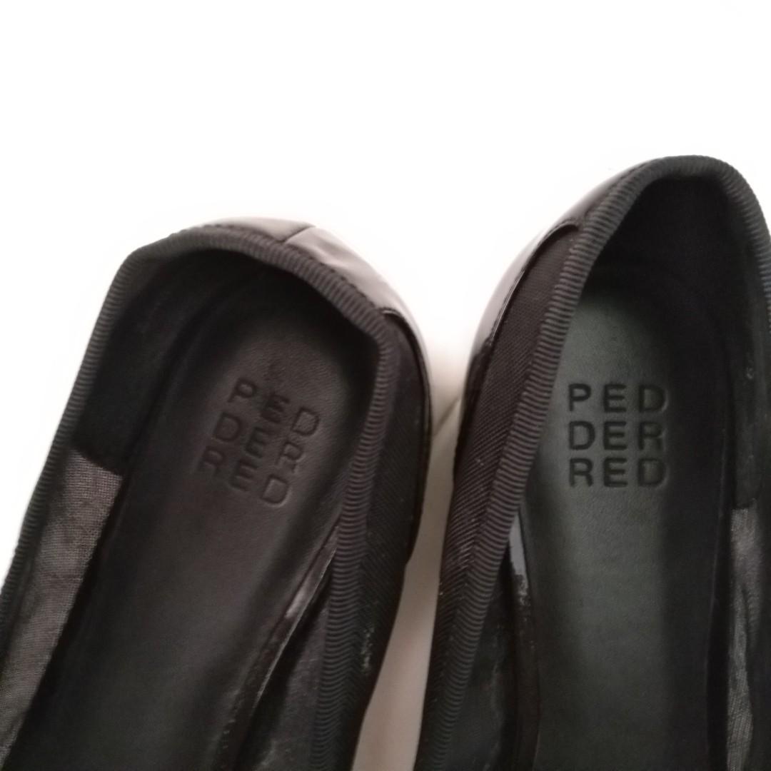 Red and shop black flats