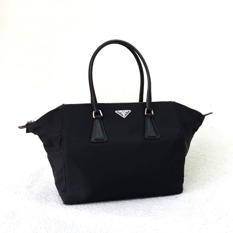 AUTHENTIC PRADA NYLON TOTE BAG, Luxury, Bags & Wallets on Carousell