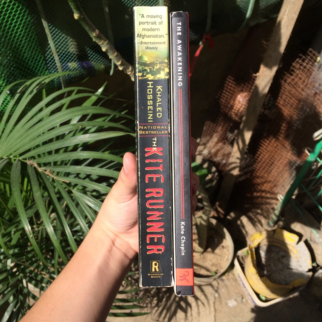 [Book Bundle] The Kite Runner by Khaled Hosseini & The Awakening by ...