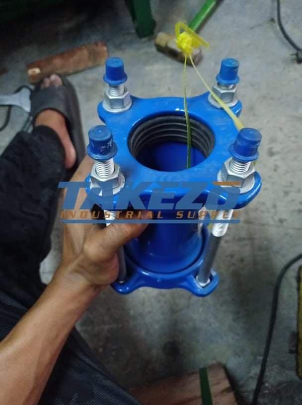 PVC sleeve type coupling, Furniture & Home Living, Home Improvement