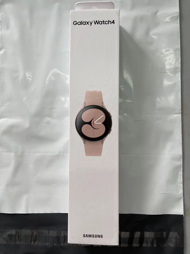 Samsung Galaxy Watch4 40mm Pink Gold buy smartwatch, compare prices in  stores. Samsung Galaxy Watch4 40mm Pink Gold - opinions, photos, video  review, description and characteristics | Vedroid.com