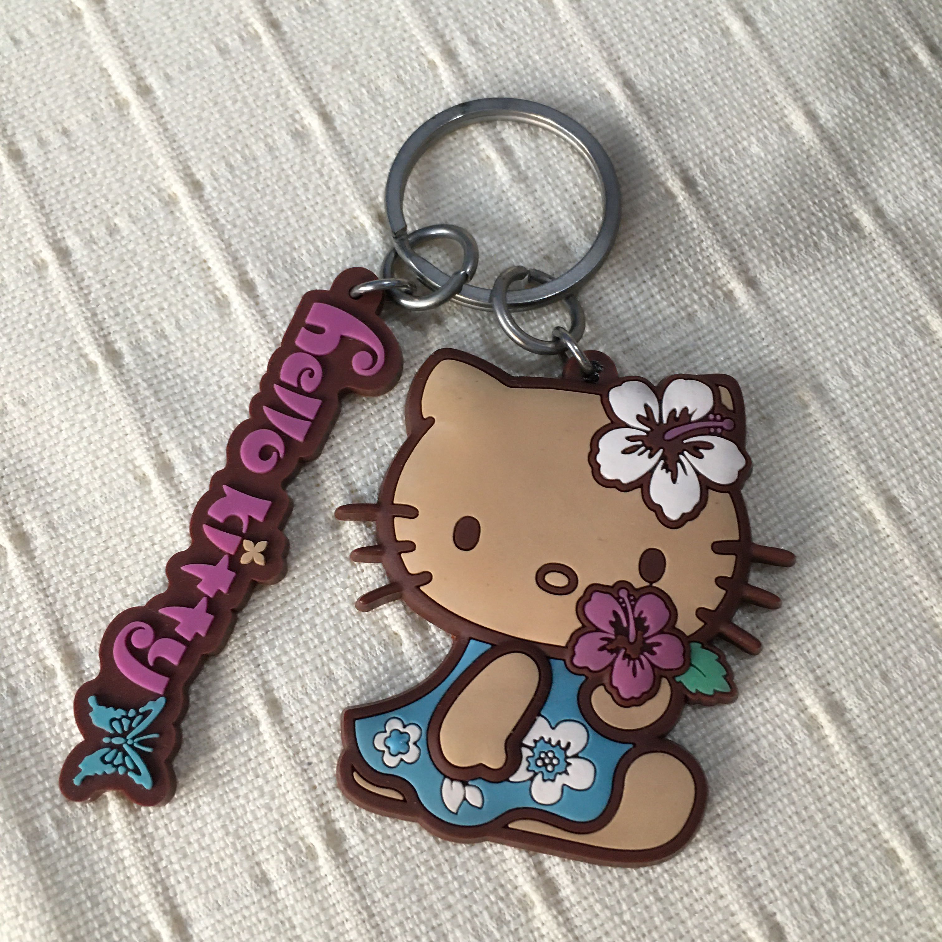 Sanrio Hello Kitty Hawaiian Keychain, Hobbies & Toys, Toys & Games on