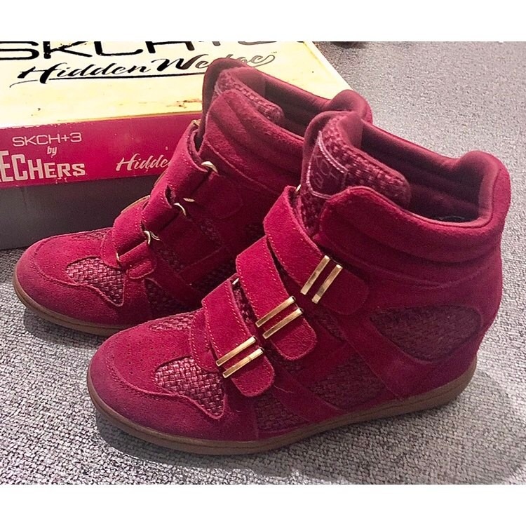 Skechers plus 3 sale