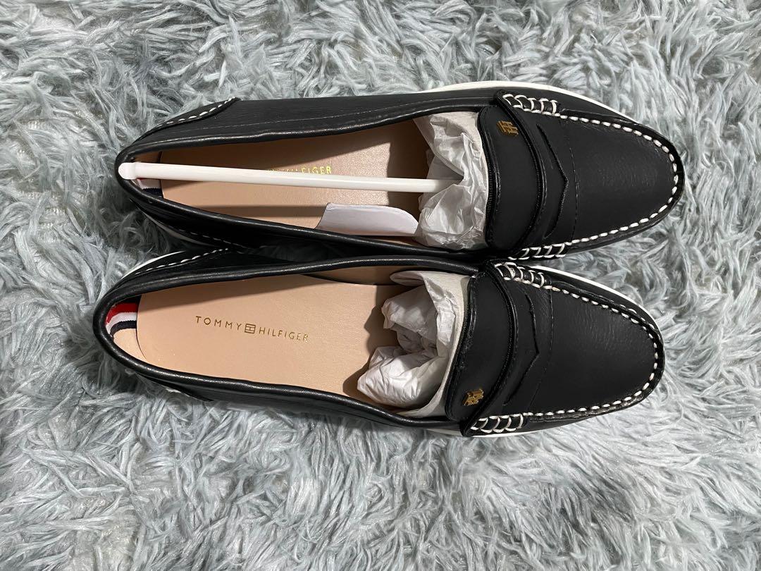 tommy hilfiger women's kaia loafers
