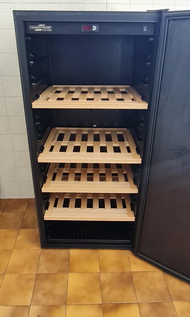 Transtherm 202 bottle Wine Fridge, TV & Home Appliances, Kitchen