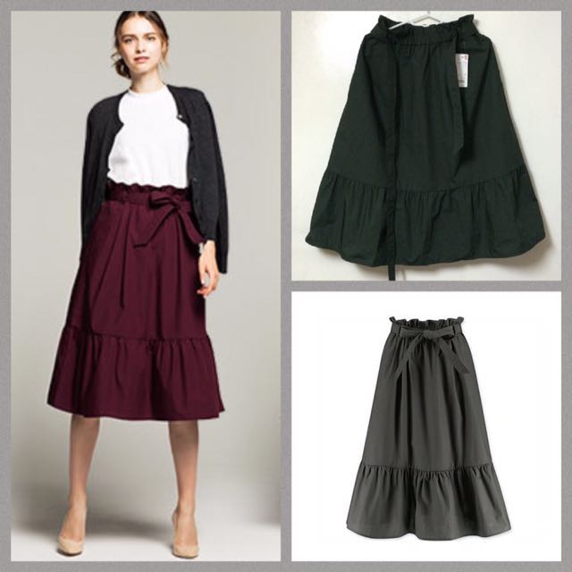 Uniqlo paper new arrivals bag skirt
