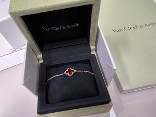 （分類：）位於 。 由 s.laroc 提交（商品編號 1136880973，圖片 1）。簡介： 。
