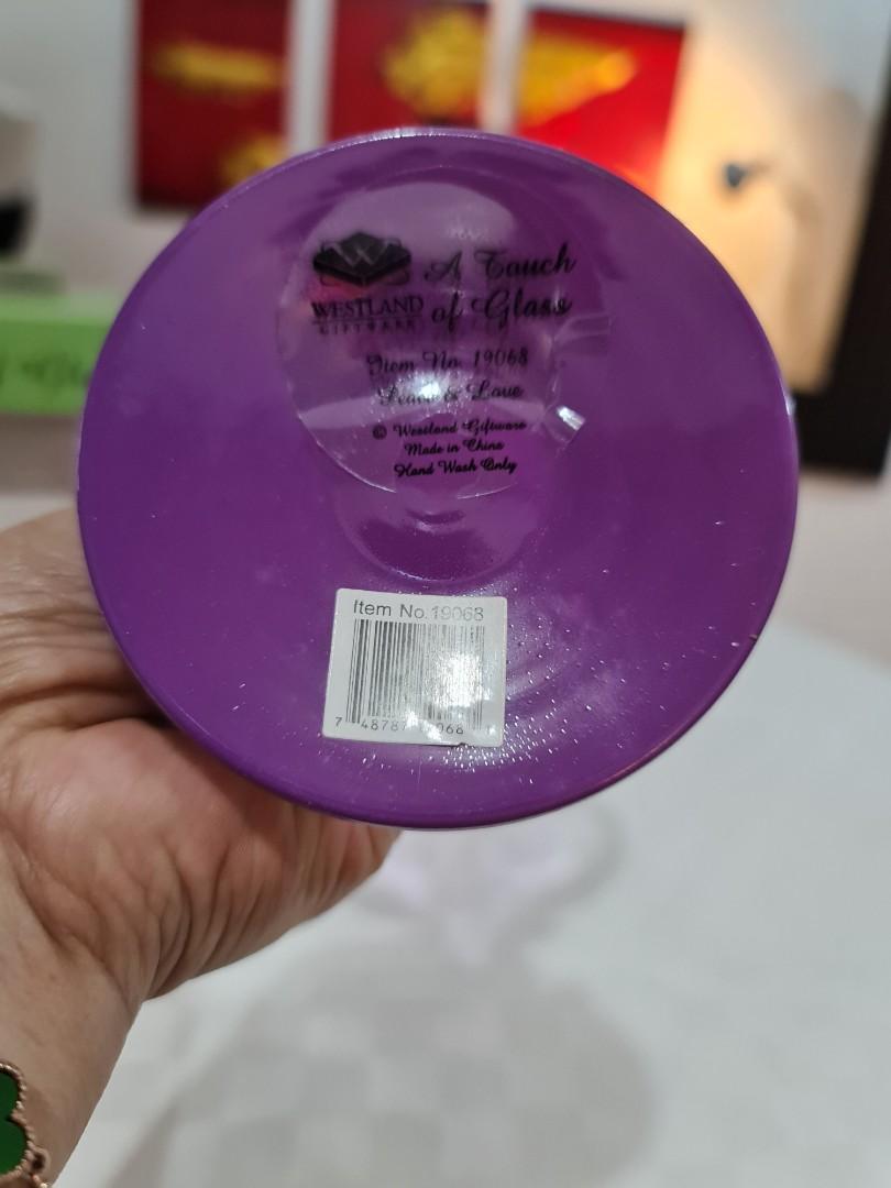 Westland Giftware 7- inc Martini Glass (Category: Other Kitchenware & Tableware) located in Mabalacat. Submitted by reallygraceful (Listing ID 1136866475, Image 3). Description: Westland Giftware Martini Glass 💜Martini Glass 💜Clear Glass with the Painted Details 💜So cute ❌NO LOW-BALLING ❌.