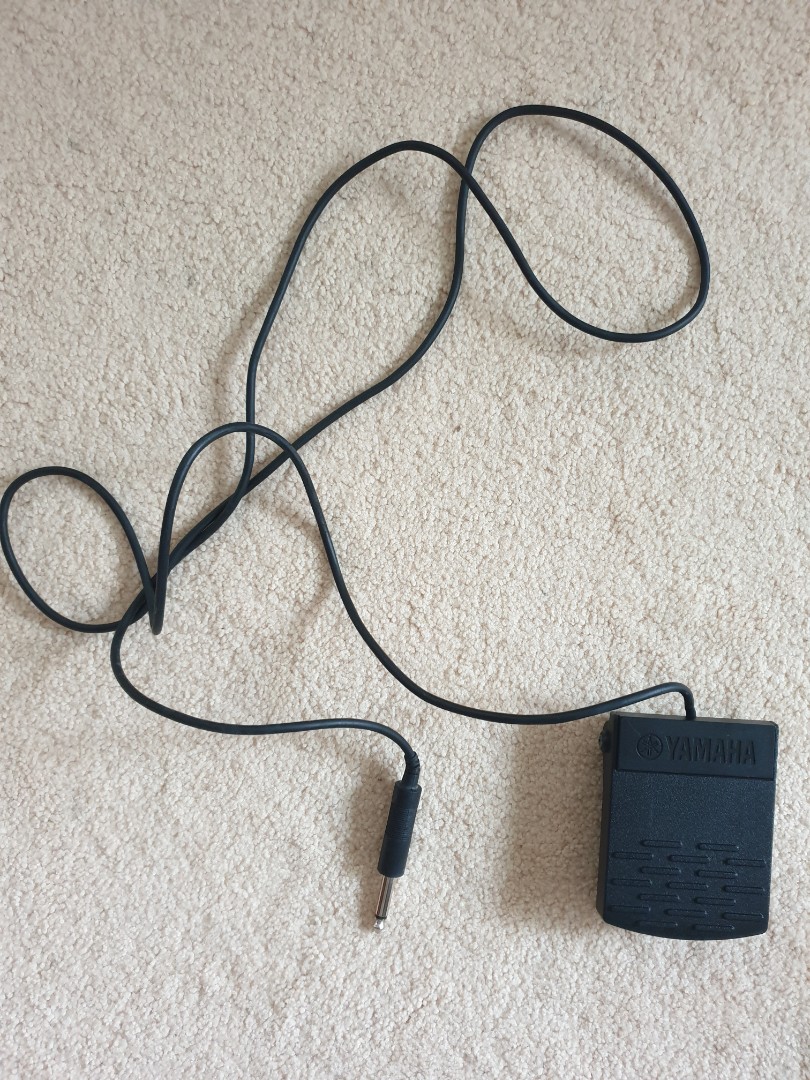 Yamaha Electric Piano Pedal, Hobbies & Toys, Music & Media, Musical