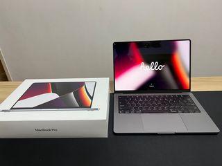 14” MacBook Pro (2021) M1 Pro 16gb Ram/ 512gb SSD -