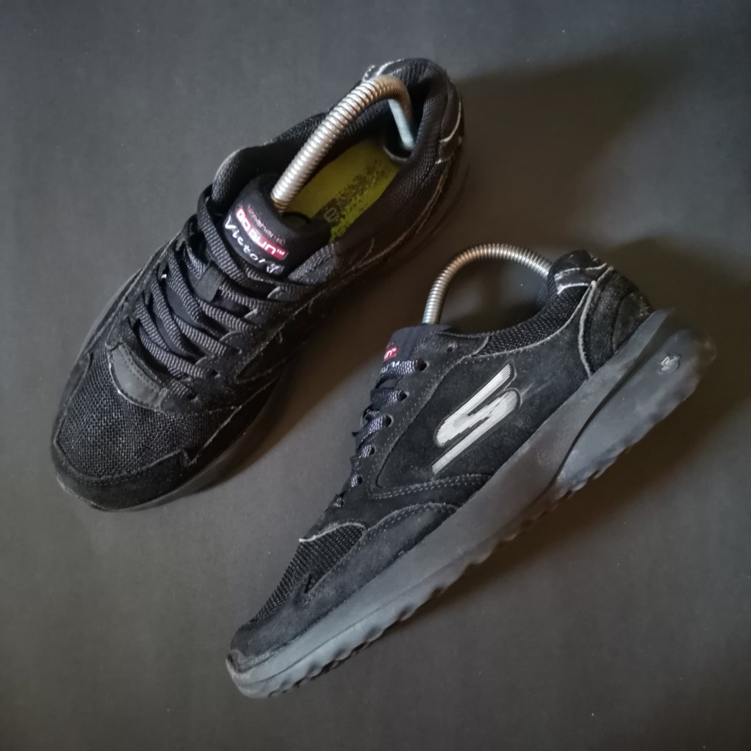 Skechers go run victory store