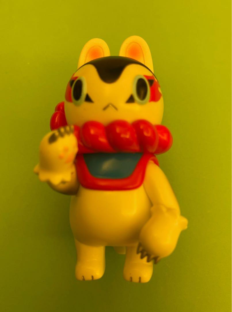 犬張子日本設計師玩具原色 白 興趣及遊戲 玩具 遊戲類 Carousell