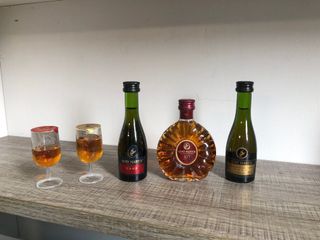 （分類：）位於 。 由 karui22 提交（商品編號 1137095540，圖片 1）。簡介： 。