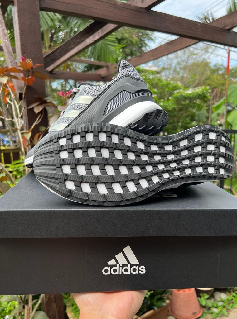 Adidas store rapidarun grey