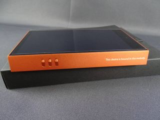 A&futura fripSide 128GB Edition ⚫︎ SE100