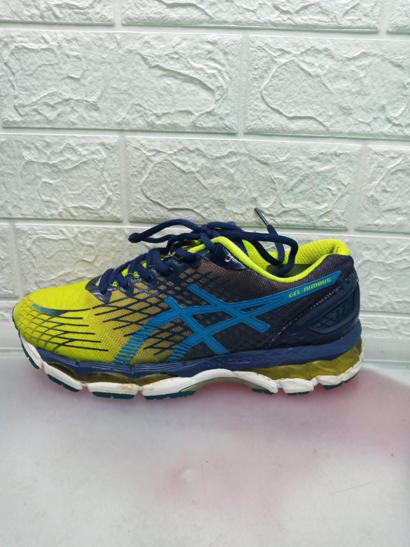 Asics nimbus store 17 bleu