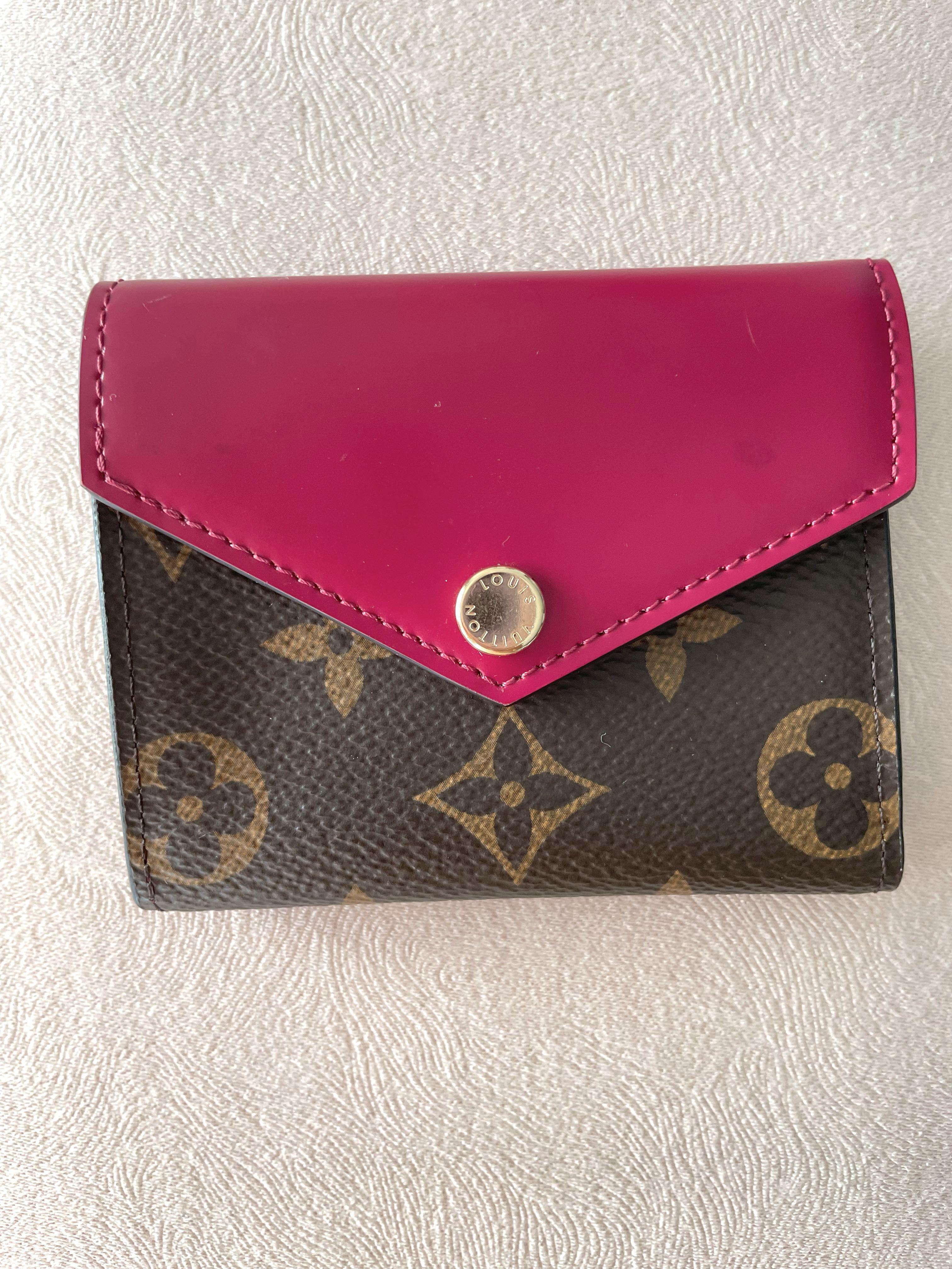 LV Louis Vuitton Reverse monogram Zoe Wallet, Women's Fashion, Bags &  Wallets, Wallets & Card Holders on Carousell