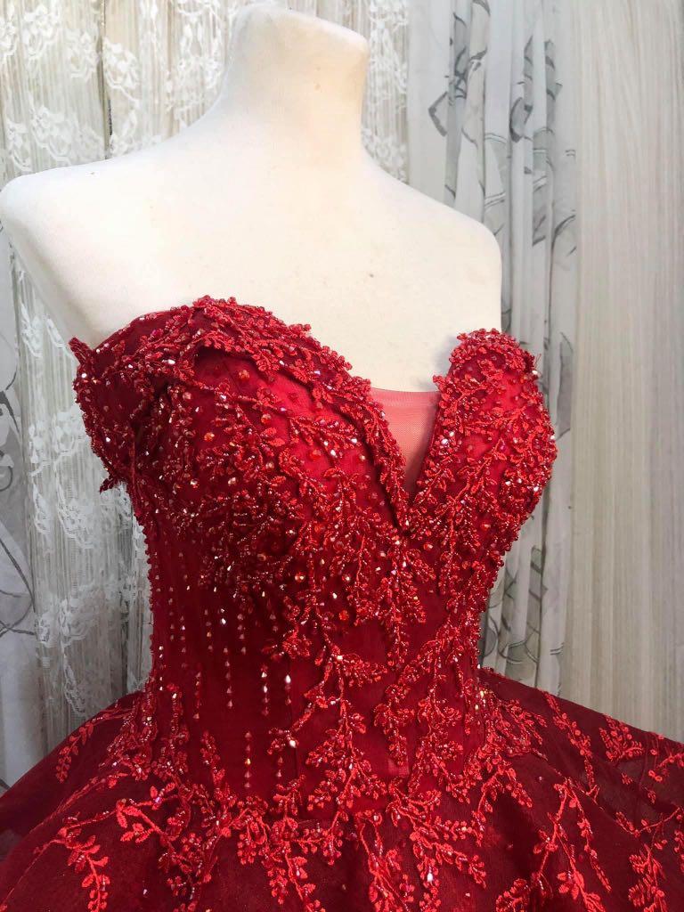 Bloody red cocktail dress online
