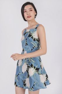 (Category: ) located in . Submitted by arieswardrobe (Listing ID 1137189079, Image 1). Description: .