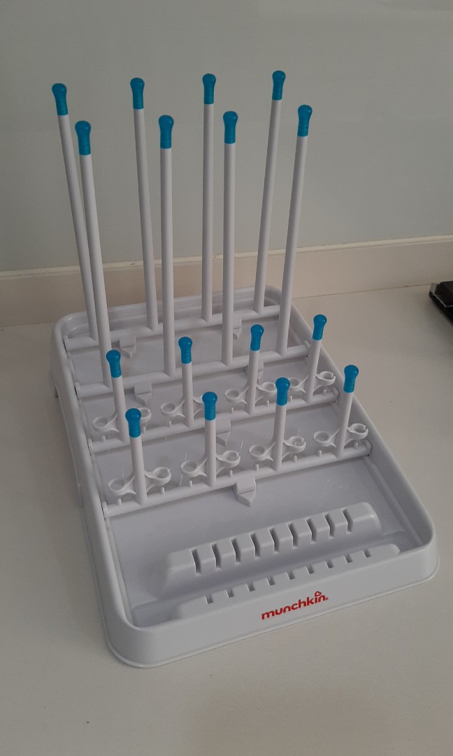 Bottle drying rack by Munchkin, Babies & Kids, Nursing & Feeding