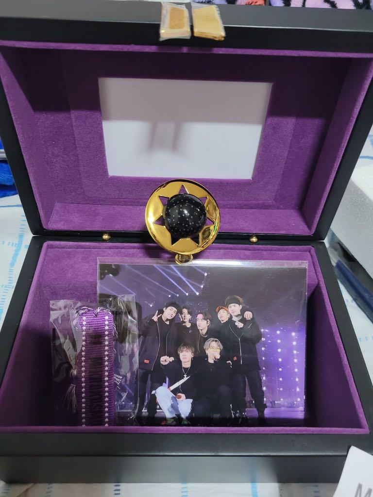 BTS MERCH BOX 6 OB + Music Box + OT7 pic only, Hobbies & Toys