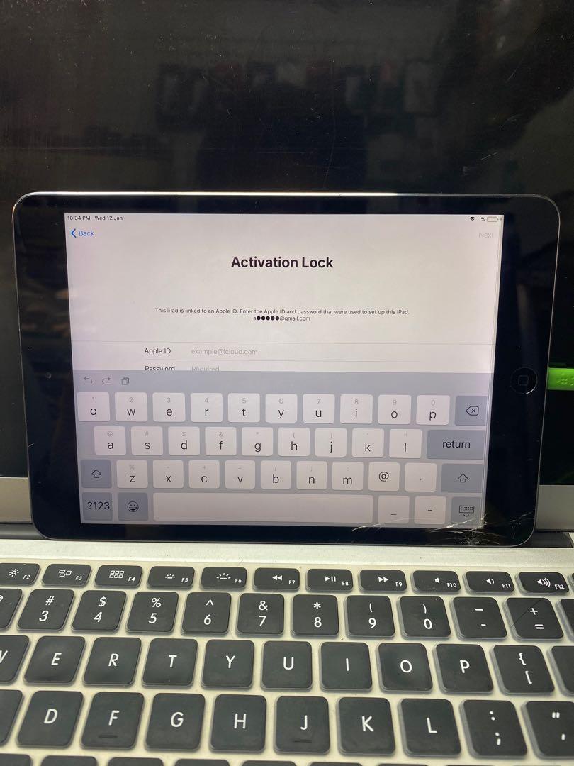 Buying ipad air mini pro (Category: iPad) located in Paranaque City. Submitted by louise240817 (Listing ID 1137126984, Image 1). Description: Bumibili po ako Bumibili po ako ng mga sirang ipad Ipad 4 Ipad mini 2 3 4 5 6 All ipad pro Ipad air 1 2 3 4 Price depende sa prob ng unit No power Icloud locked Disabled apple id Lcd or touch screen issue .