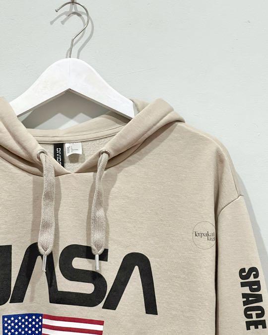 Cream nasa store hoodie