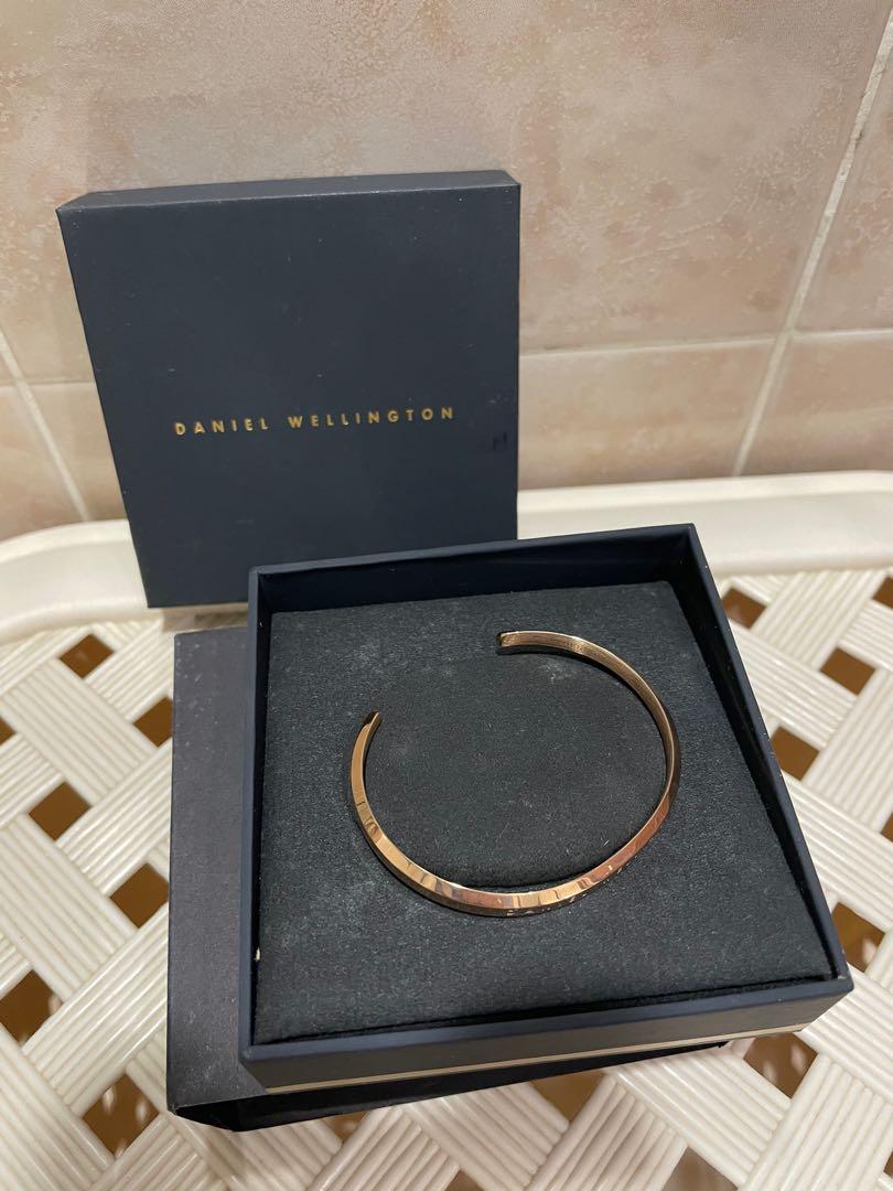 Daniel wellington with bangle cheap