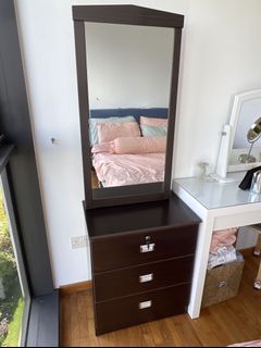 (Category: ) located in . Submitted by turlup1 (Listing ID 1137125868, Image 1). Description: .