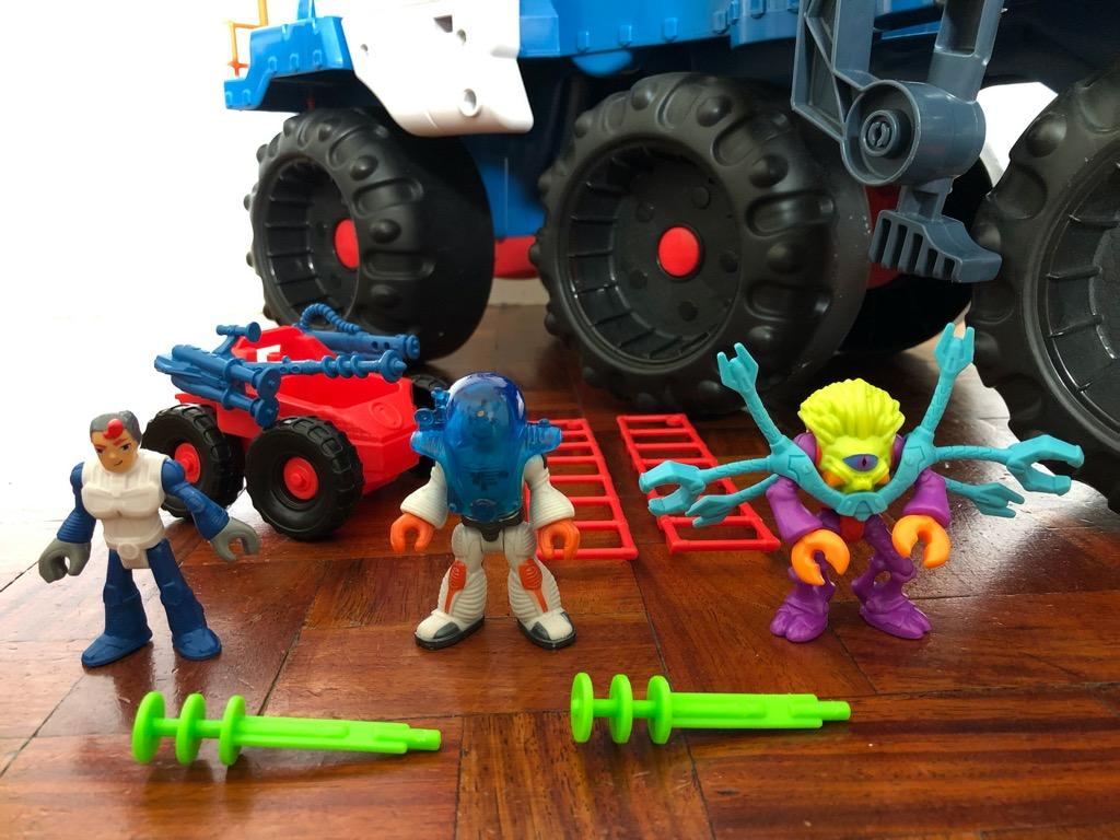 Fisher-Price Imaginext Supernova Battle Rove, Hobbies & Toys, Toys ...
