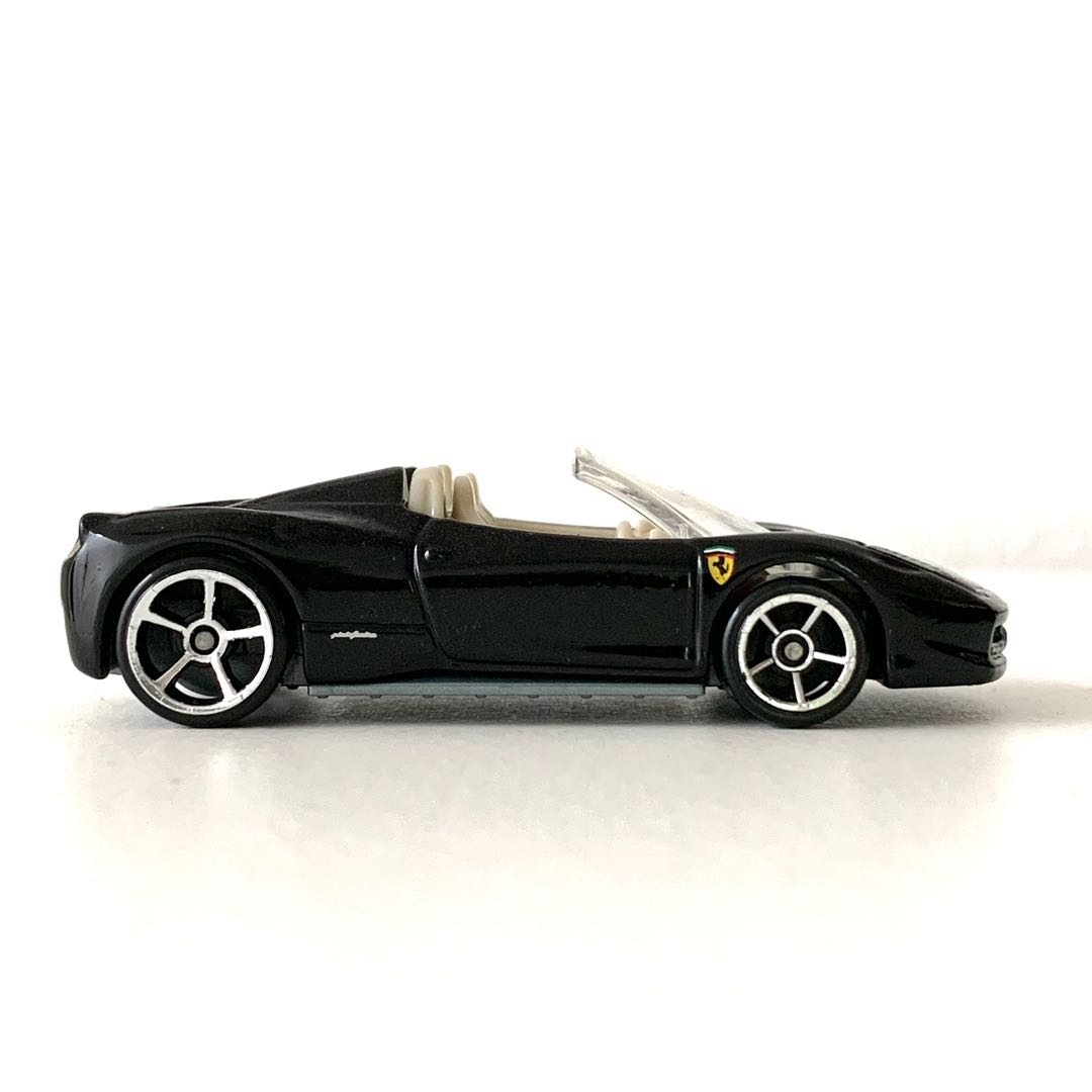 Hot wheels ferrari 458 outlet spider