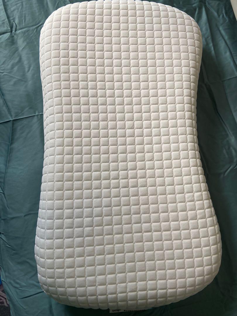IKEA cool gel pillow Klubbsporre, Furniture & Home Living, Bedding