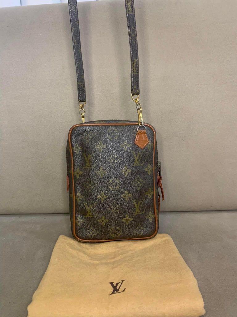 LouisVuitton Amazon Monogram Sling Bag (Category: Luxury Bags & Wallets) located in Paranaque City. Submitted by katlouieleandicho (Listing ID 1137186714, Image 3). Description: 💯Authentic #LouisVuitton Amazon Monogram Sling Bag Made in Spain Rank AB Price : P12.5K.