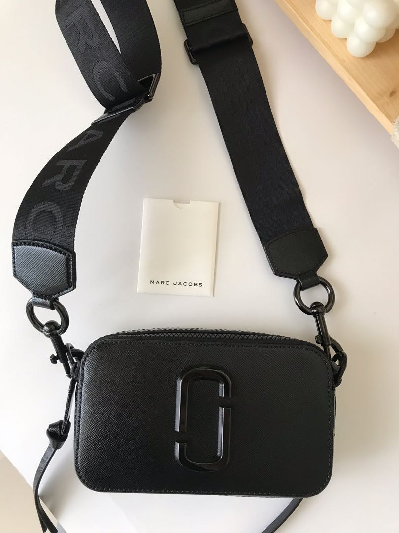 Marc Jacobs The Snapshot DTM Bag in Ink Grey, Luxury, Bags & Wallets on  Carousell